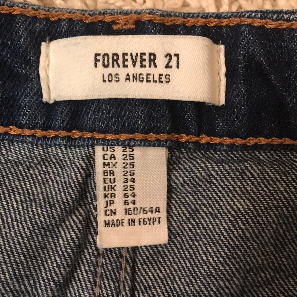 Jean Shorts - Picture 4 of 4